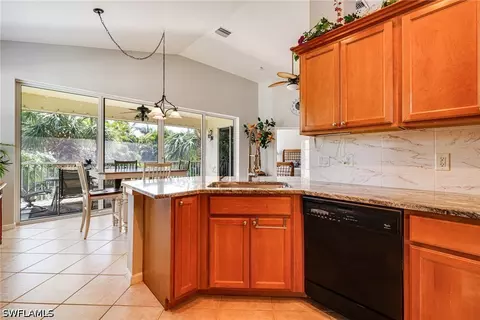 Kitchen - 19081 Ridgepoint Dr #201, Estero, FL 33928 photo 5 of 6