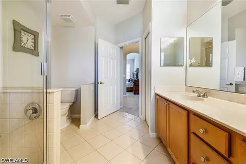 Bath - 19081 Ridgepoint Dr #201, Estero, FL 33928 photo 2 of 4