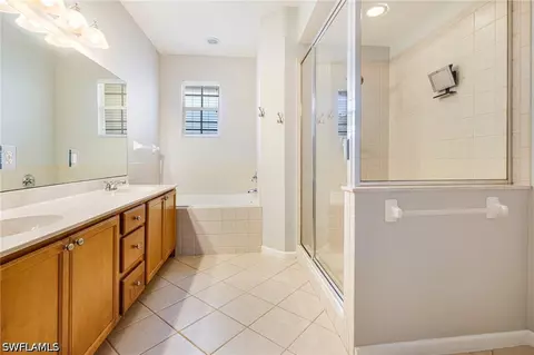 Bath - 19081 Ridgepoint Dr #201, Estero, FL 33928 photo 3 of 4