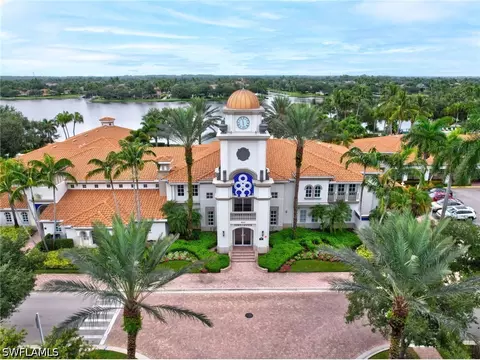 View/Area - 5902 Bermuda Ln, Naples, FL 34119 photo 3 of 6