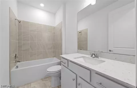 Bath - 44381 Kelly Dr, Punta Gorda, FL 33982 photo 2 of 3