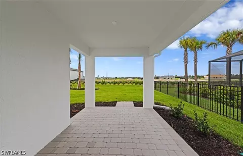 Exterior - 44381 Kelly Dr, Punta Gorda, FL 33982 photo 4 of 9