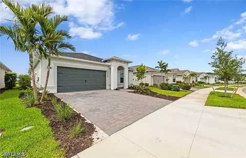 Exterior - 44381 Kelly Dr, Punta Gorda, FL 33982 photo 2 of 9