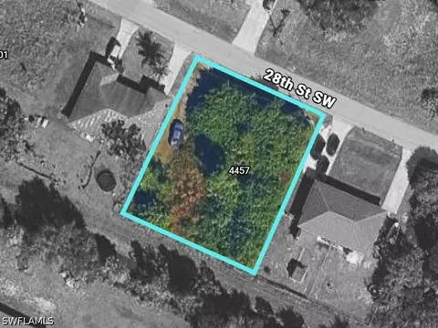 44574459 28th St SW, Lehigh Acres, FL 33973