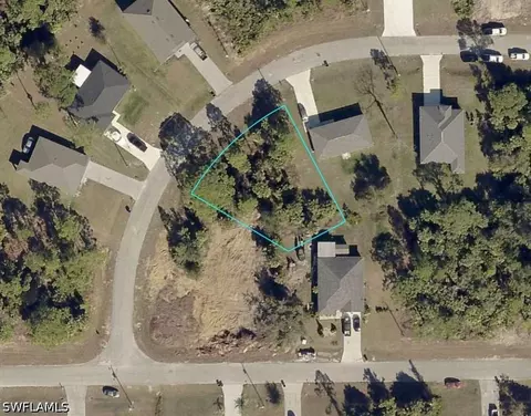 5004 Myrtlewood Rd, Labelle, FL 33935
