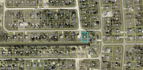 1058 Chadwick Ave, Lehigh Acres, FL 33974