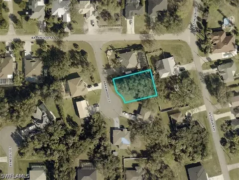 6121 Barkwood Ct, Fort Myers, FL 33905