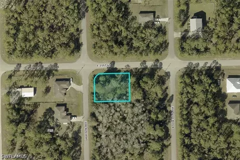 2024 Grayson Ave, Alva, FL 33920