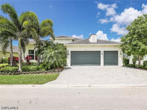 28510 Wharton Dr, Bonita Springs, FL 34135