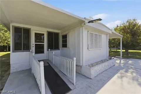 863 Manatee Rd, Naples, FL 34114 photo 5