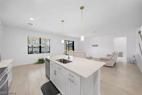 Kitchen - 18335 Ridgeline Dr, Estero, FL 33928 photo 5 of 5