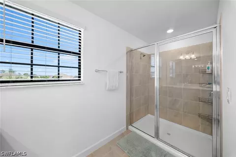 Bath - 18335 Ridgeline Dr, Estero, FL 33928 photo 5 of 5