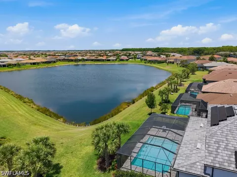 View/Area - 4010 E Hampton Cir, Alva, FL 33920 photo 5 of 9