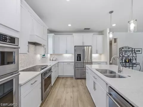 Kitchen - 4010 E Hampton Cir, Alva, FL 33920 photo 1 of 2