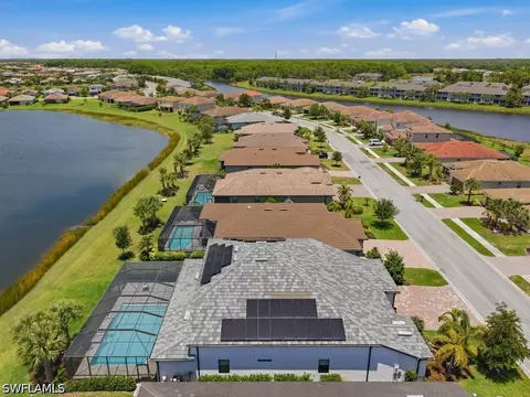 View/Area - 4010 E Hampton Cir, Alva, FL 33920 photo 3 of 9