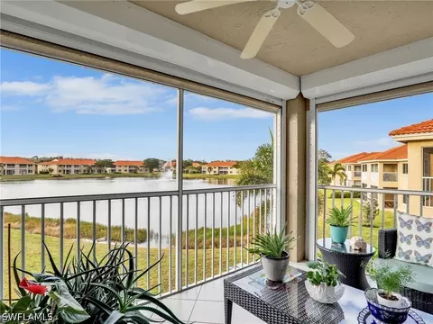 6900 Huntington Lakes Cir #202, Naples, FL 34119
