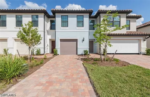 1414 Weeping Willow Ct, Cape Coral, FL 33909