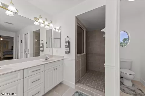 Bath - 13541 Stringfellow Rd, Bokeelia, FL 33922 photo 1 of 7