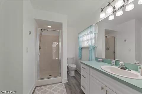Bath - 13541 Stringfellow Rd, Bokeelia, FL 33922 photo 6 of 7