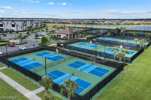 View/Area - 19232 Gentry Pl, Estero, FL 33928 photo 3 of 4