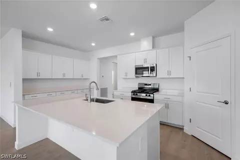 Kitchen - 19232 Gentry Pl, Estero, FL 33928 photo 3 of 4