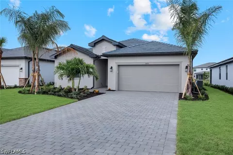 19232 Gentry Pl, Estero, FL 33928