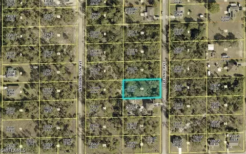 1507 Cleveland Ave, Lehigh Acres, FL 33972