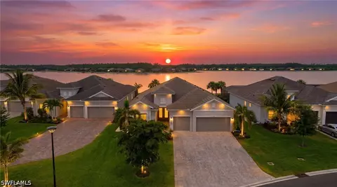 13556 Blue Bay Cir, Fort Myers, FL 33913