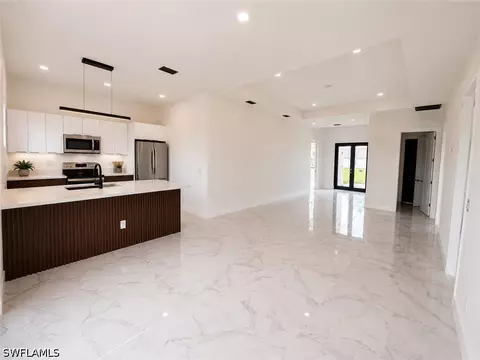 448 Rajah St, Lehigh Acres, FL 33974