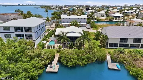 21560 Widgeon Ter, Fort Myers Beach, FL 33931