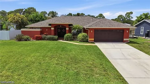 9116 Morris Rd, Fort Myers, FL 33967
