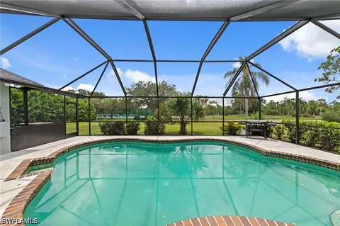 17209 Castleview Dr, North Fort Myers, FL 33917