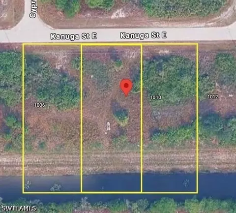 1008 Kanuga St E, Lehigh Acres, FL 33974