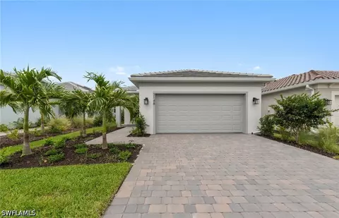 7148 Chapel Creek Ln, North Fort Myers, FL 33917