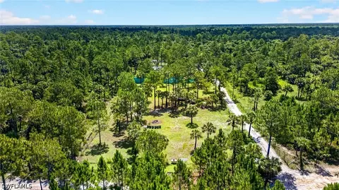 Nnn Ivy Way, Naples, FL 34117 photo 2
