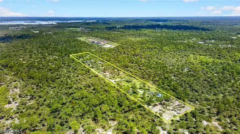 Nnn Ivy Way, Naples, FL 34117 photo 11