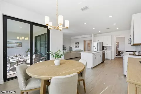 Dining - 20273 Kingmont Dr, Estero, FL 33928 photo 3 of 4