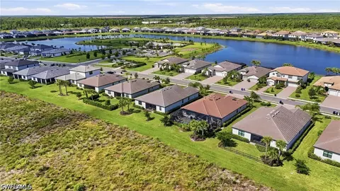View/Area - 20273 Kingmont Dr, Estero, FL 33928 photo 3 of 5
