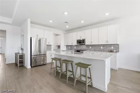 Kitchen - 20273 Kingmont Dr, Estero, FL 33928 photo 3 of 5