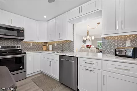 1740 Pine Valley Dr #203, Fort Myers, FL 33907