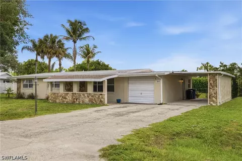 2249 Ephraim Ave, Fort Myers, FL 33907