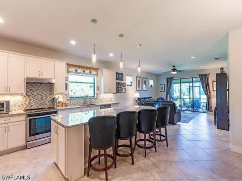11810 Darcy Pl, Fort Myers, FL 33913