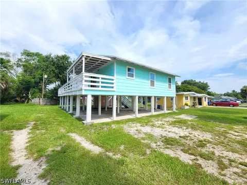 14801482 Lura Ave, Fort Myers, FL 33916