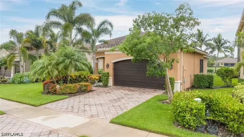 3694 Pleasant Springs Dr, Naples, FL 34119