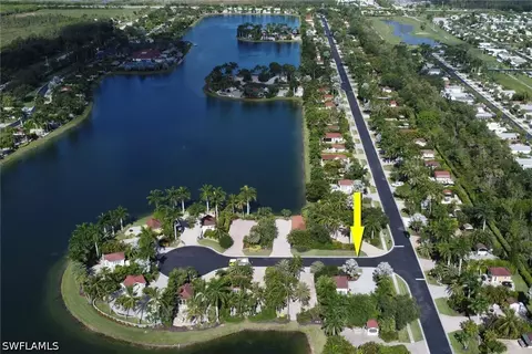 4840 Carriage Ct, Naples, FL 34114 photo 21
