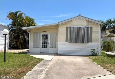 4591 Candlestick Ct E, Estero, FL 33928 photo 4