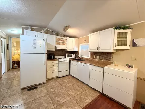 4591 Candlestick Ct E, Estero, FL 33928 photo 8