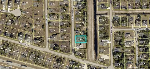 1063 Kirkwood St, Lehigh Acres, FL 33974
