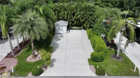 10070 Parkwood Dr, Fort Myers, FL 33905