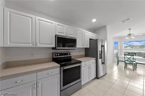 Kitchen - 21536 Brixham Run Loop, Estero, FL 33928 photo 1 of 3